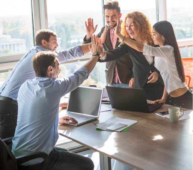 AI is Shifting the Balance Between IT and Business: IT Consultants are the Bridge